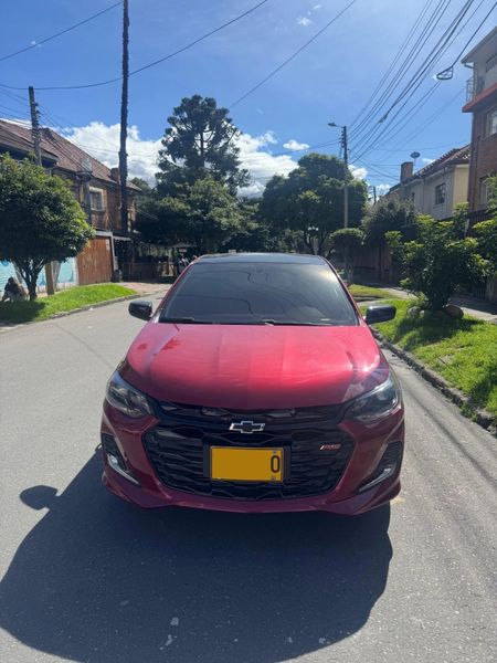 Chevrolet Onix RS Turbo 2023 - imagen secundaria 1