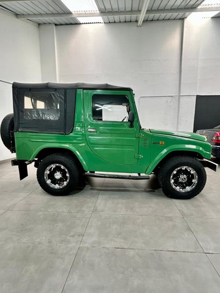 DAIHATSU F50 2.5cc MT DSL 4X4 MOD 1982 - imagen secundaria 1