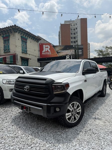 TOYOTA TUNDRA 1794 2017