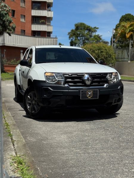 Renault Duster  oroch 2023 4x4 - imagen secundaria 1