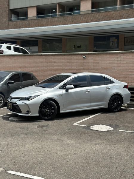 Toyota Corolla Blindado 2023 - imagen secundaria 1
