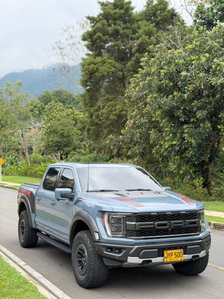 Ford F150 Raptor 2022 - imagen secundaria 1