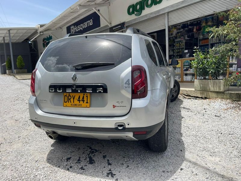 Renault Duster 2019 Mecánica 4x4 - imagen secundaria 2