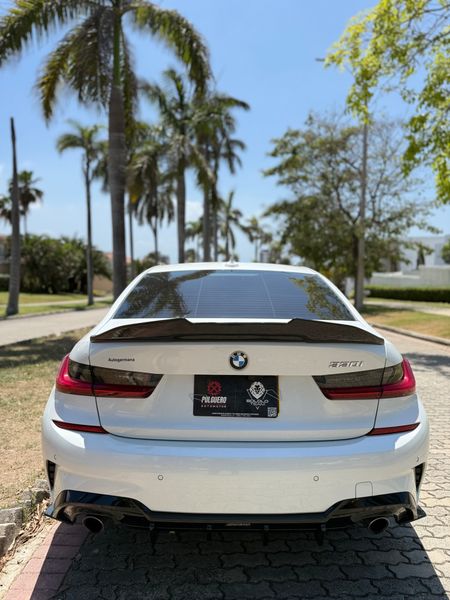 BMW 330i paquete M 2021 19.000km - imagen secundaria 2