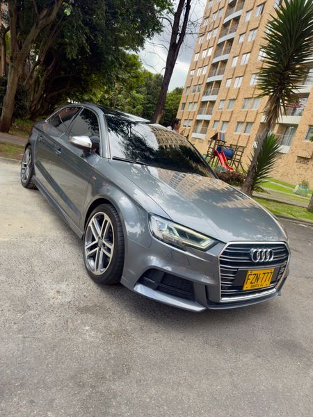 Audi A3 Sline 2.0T - imagen secundaria 2