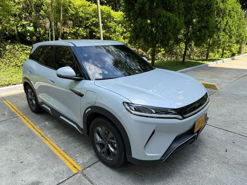 BYD Yuan up Pro 2025 - imagen secundaria 1