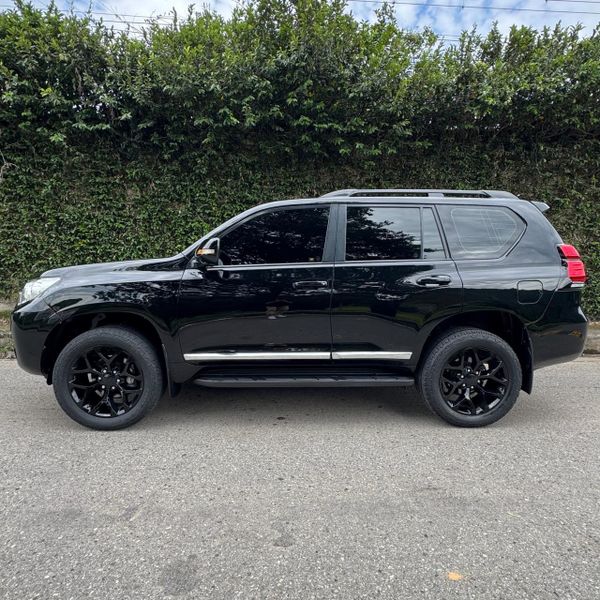 TOYOTA PRADO TXL  2020  3.0 DIESEL  4x4 - imagen secundaria 1