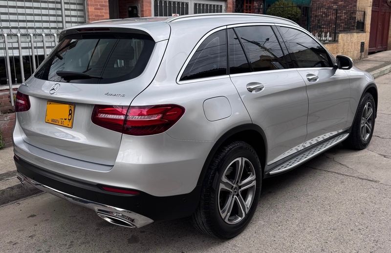 Mercedes-Benz Clase GLC 2.0 4matic - imagen secundaria 2