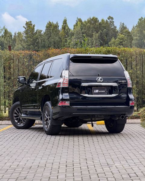 LEXUS GX 460 2014 - imagen secundaria 2
