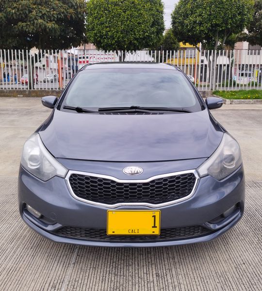 Se Vende Kia Cerato Pro Ex 2015 - imagen secundaria 1