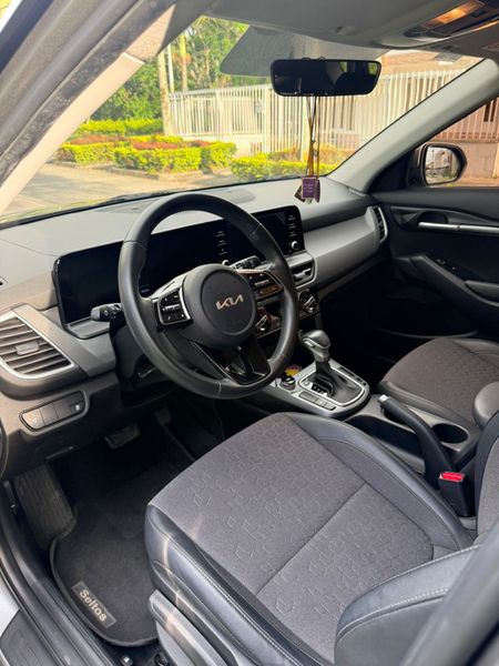 Kia Sonet Vibrant 2024 - imagen secundaria 1