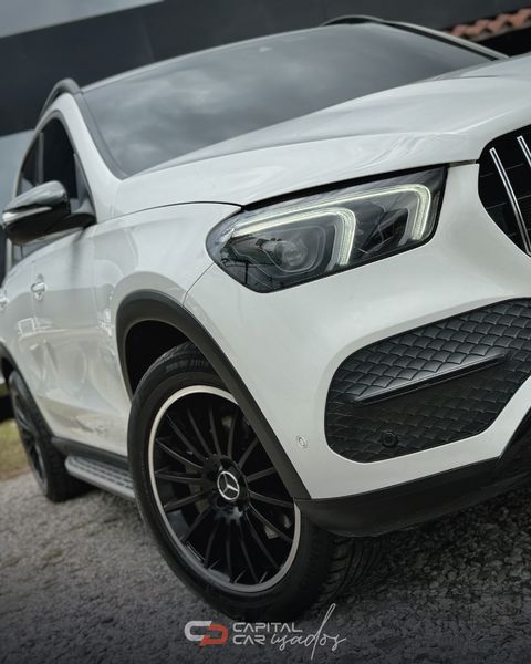 Mercedes Benz GLE 300 D 4matic - imagen secundaria 1