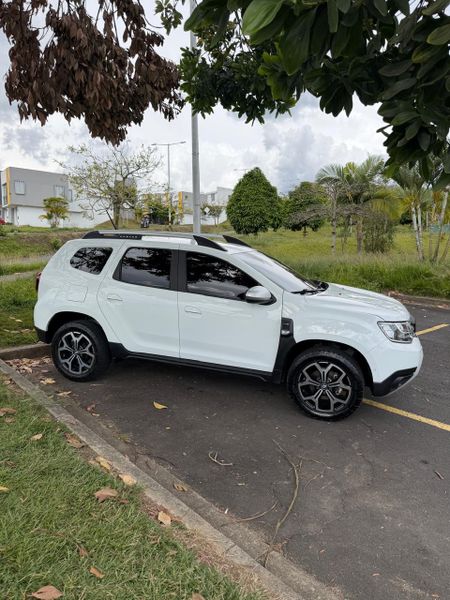 Renault duster   4x4 - imagen secundaria 2