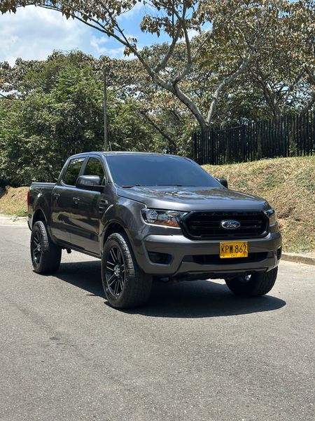 FORD RANGER XLS 2022 - imagen secundaria 2