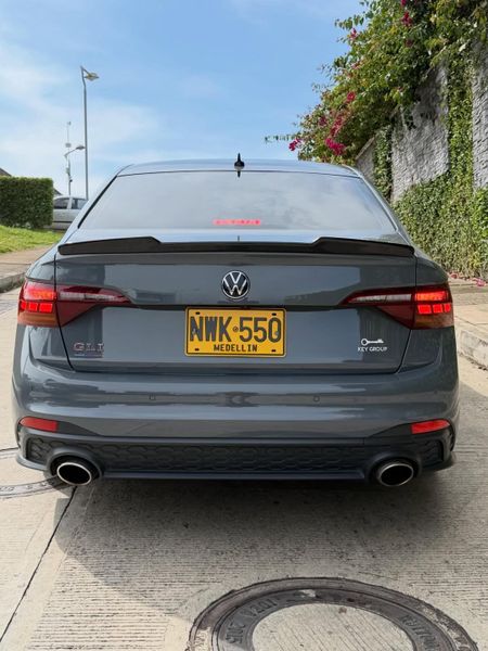 Volkswagen JETTA GLI - imagen secundaria 2