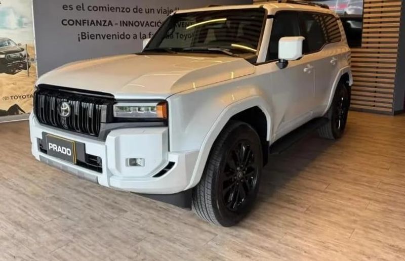 Toyota Prado VX 2026 - imagen 1