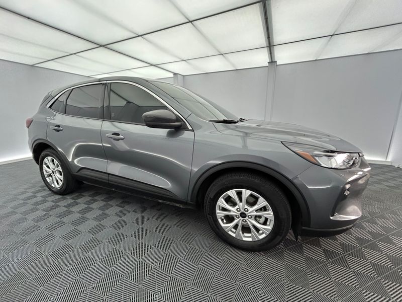 Ford Escape active HÍBRIDA - imagen secundaria 2