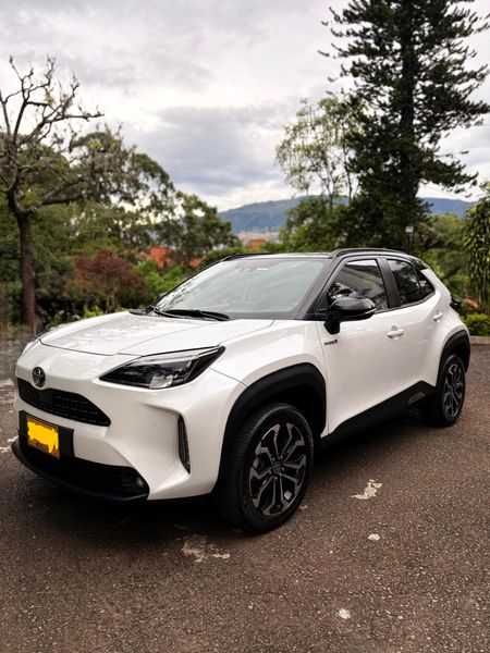 TOYOTA YARIS CROSS HÍBRIDA 2023 - imagen secundaria 1