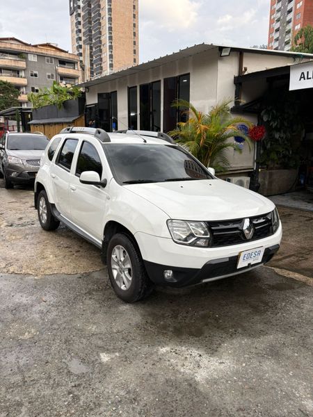 RENAULT DUSTER DYNAMIQUE 4X2 - imagen secundaria 2
