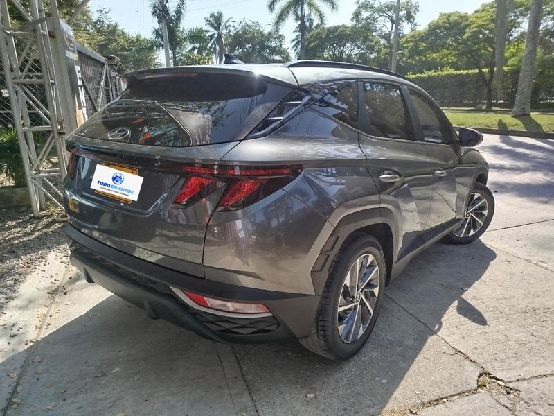 Hyundai Tucson 4x2 - imagen secundaria 2