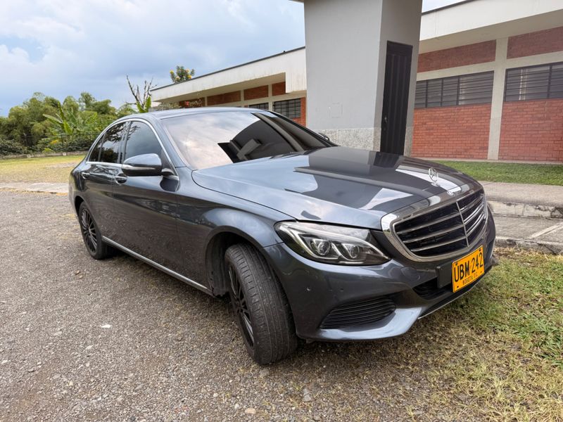 Mercedes benz c200 - imagen secundaria 1