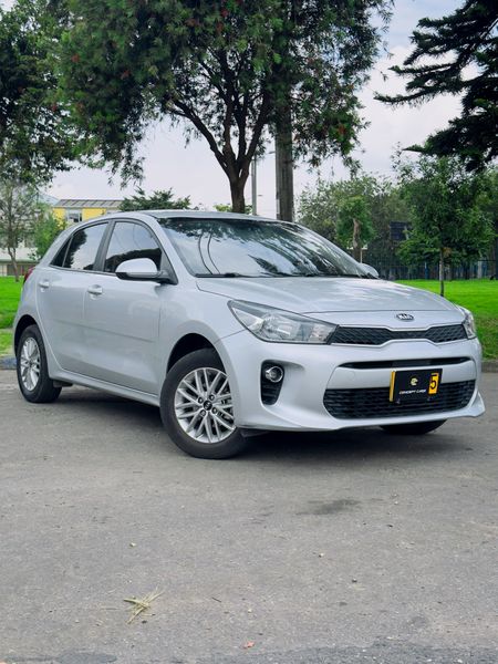 KIA RIO 2019 - imagen secundaria 2