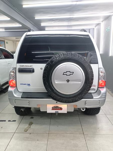 Chevrolet Grand Vitara 2001 - imagen secundaria 2