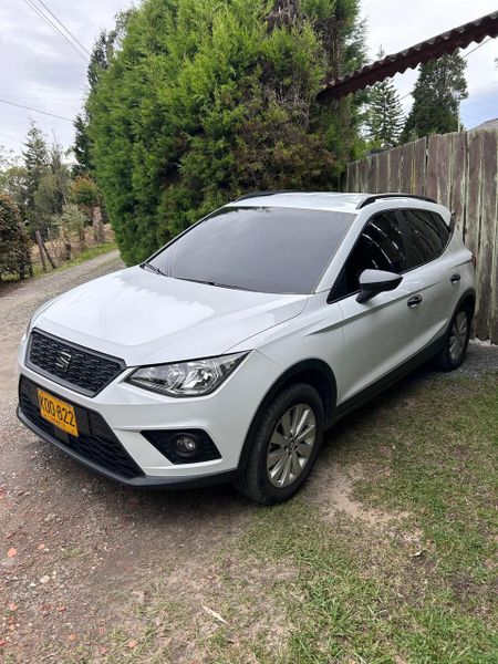 Seat arona 2022 - imagen 1