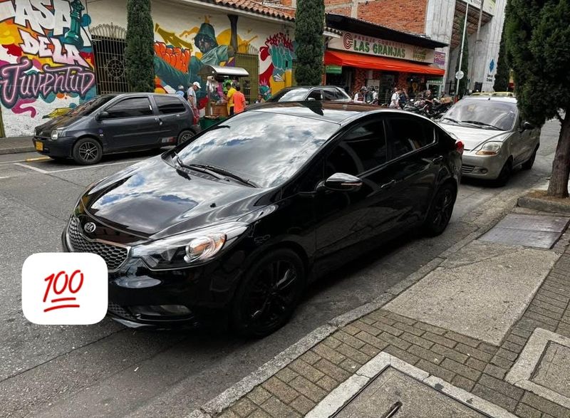 Kia Cerato Pro 2016 - imagen secundaria 2