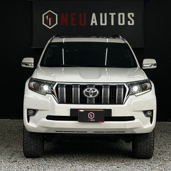 TOYOTA PRADO VX DIESEL 2019 - imagen secundaria 1