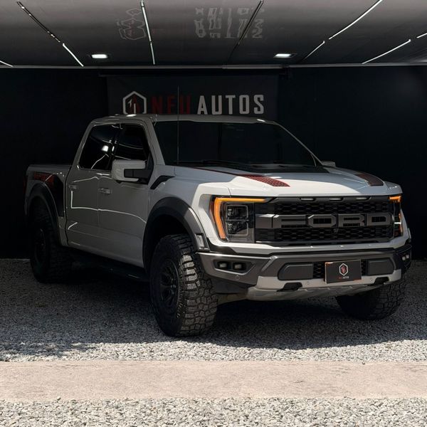 FORD F-150 RAPTOR 2023 - imagen secundaria 2
