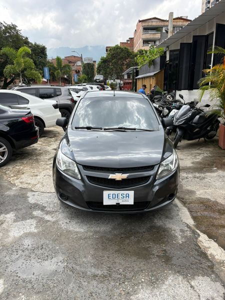 CHEVROLET SAIL LS - imagen secundaria 1