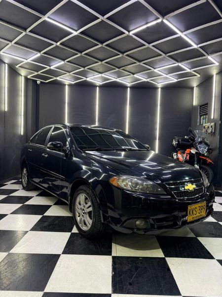 CHEVROLET OPTRA ADVANCE - imagen secundaria 1