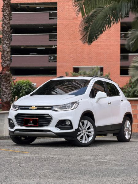 Vencambio Chevrolet Tracker 2018 Premier 4x4 Unico propietario - imagen 1