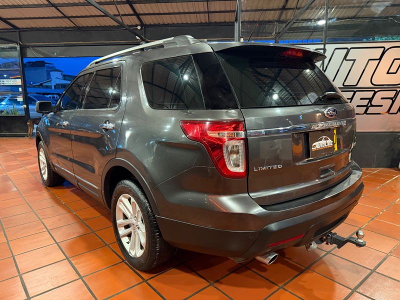 Ford Explorer Limited 3.5  4x4 Automática 2015 - imagen secundaria 2