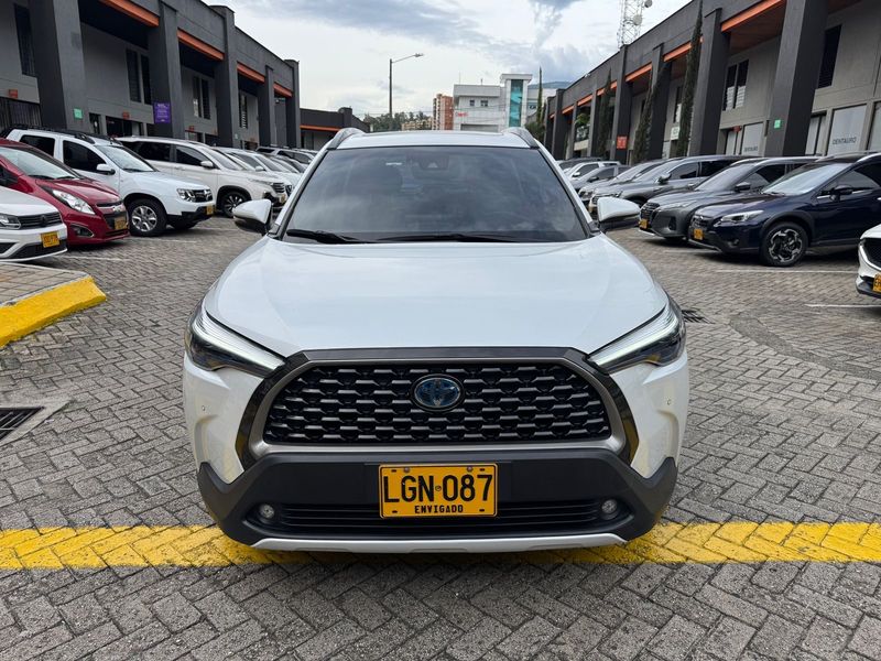 TOYOTA COROLLA CROSS HIBRIDA - imagen secundaria 1