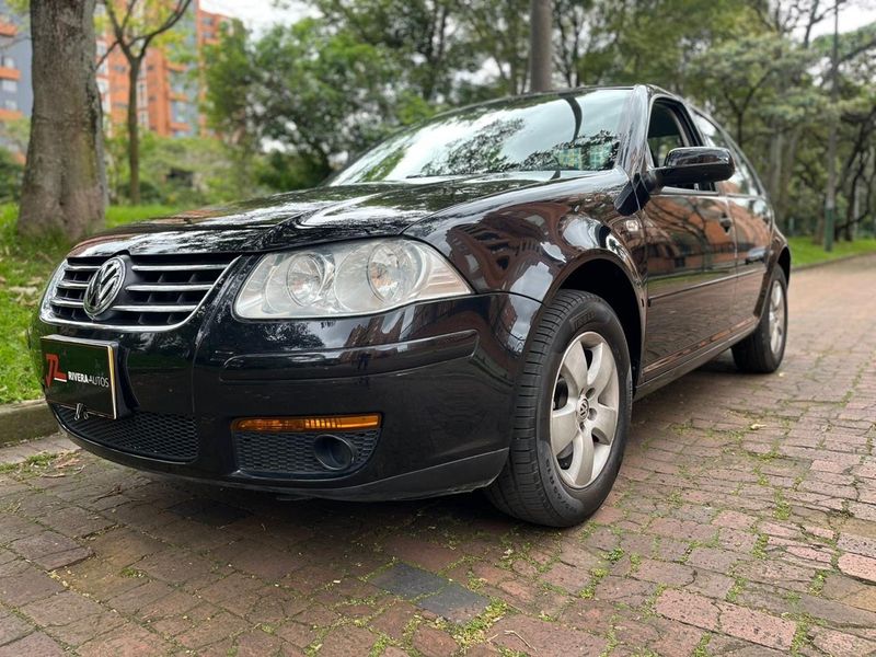 VOLKSWAGEN JETTA EUROPA 2014 AUTOMÁTICO  IMPECABLE    LISTO PARA ENTREGAR  EXCELENTE ESTADO - imagen secundaria 1
