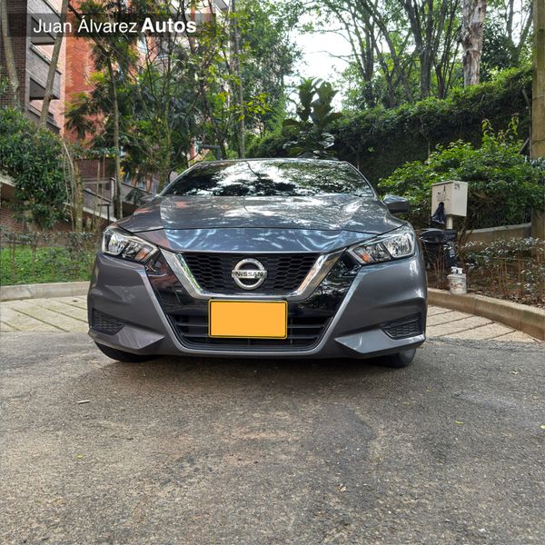 NISSAN VERSA SENSE 2022 - imagen secundaria 1