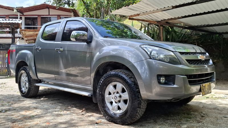 Chevrolet luv d-max LS diesel 4x4 2014 - imagen secundaria 1