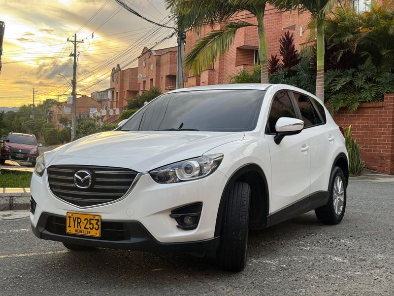 Mazda CX-5 Touring 2017 - imagen secundaria 1