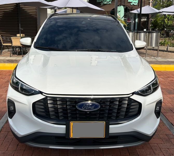Ford Escape 2024 HÍBRIDA versión Platinum - imagen secundaria 1