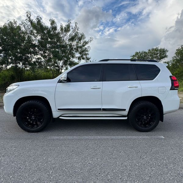 Toyota Prado TXL 2019 - imagen secundaria 1