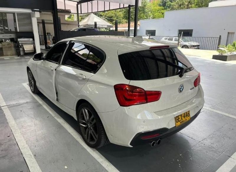 BMW 120i LCI 2019 - imagen secundaria 1