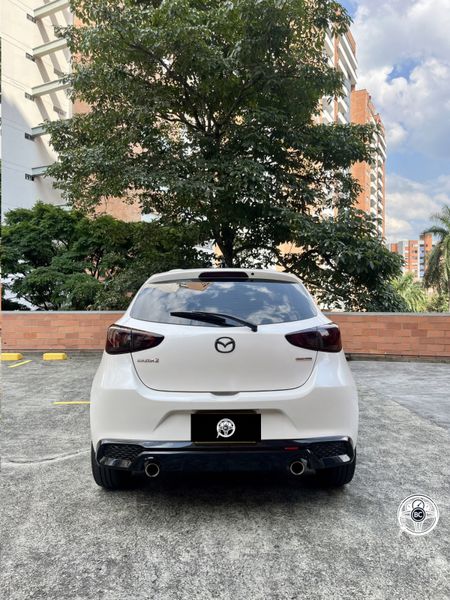 Mazda 2 Grand Touring Carbon Edition 2.0 2025 - imagen secundaria 2