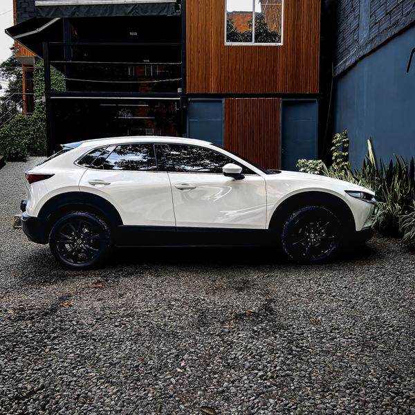 Mazda CX-30 Grand Touring LX 2021 - imagen secundaria 1