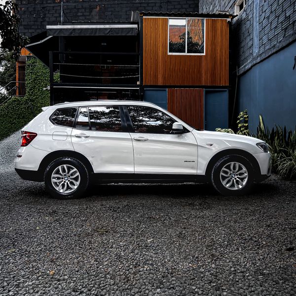 BMW X3 Xdrive 20i 2015 - imagen secundaria 1