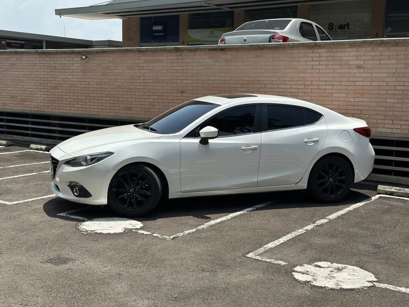 Mazda 3 Grand Touring 2016 - imagen secundaria 1