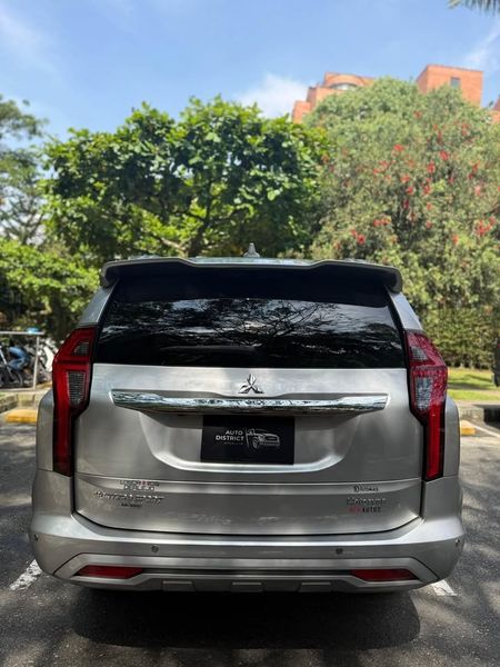 MITSUBISHI MONTERO SPORT 3.0L - imagen secundaria 2