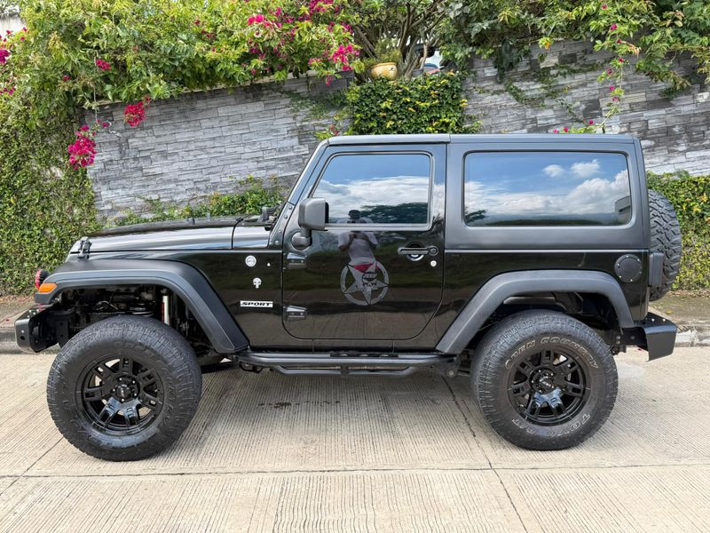 Jeep WRANGLER Sport - imagen secundaria 2