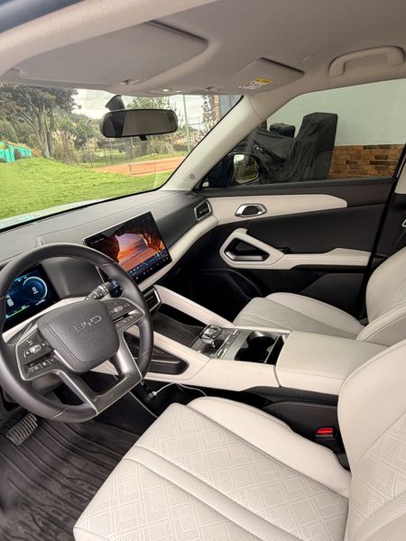 BYD YUAN UP 2026 - PERFECTO ESTADO - imagen secundaria 2